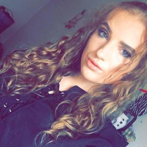Meet your Posher, Kaitlyn